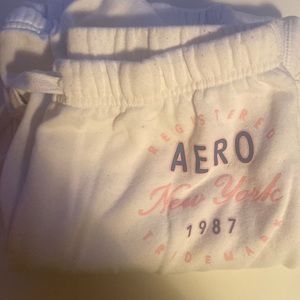 Aero sweats